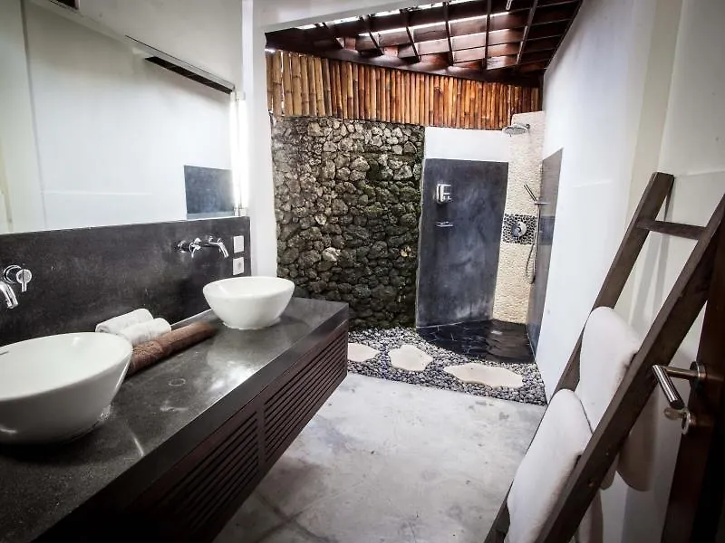 Pearl Hotel (Adults Only) Legian  3*, Legian (Bali)